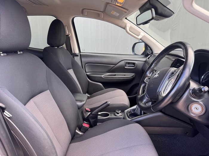 2020 Mitsubishi Triton GLX-R