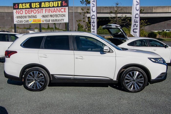 2020 Mitsubishi Outlander LS