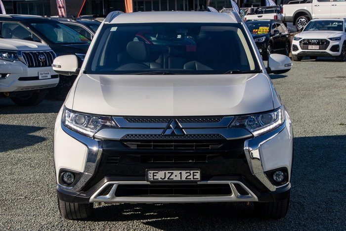 2020 Mitsubishi Outlander LS
