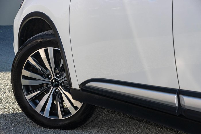 2020 Mitsubishi Outlander LS