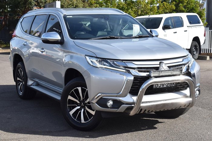 2016 Mitsubishi Pajero Sport GLS