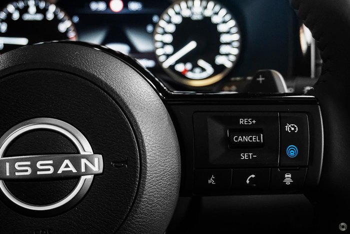 2024 Nissan Pathfinder Ti
