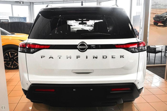2024 Nissan Pathfinder Ti