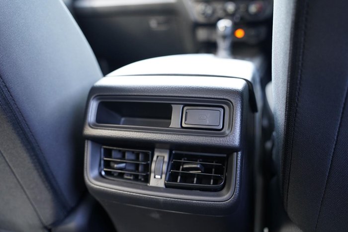 2025 Isuzu D-MAX SX