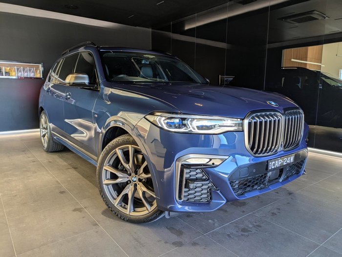 2022 BMW X7 M50I