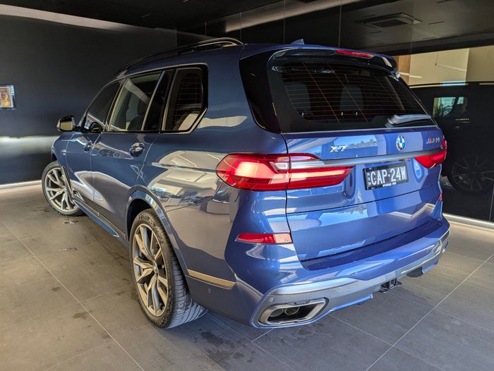 2022 BMW X7 M50I