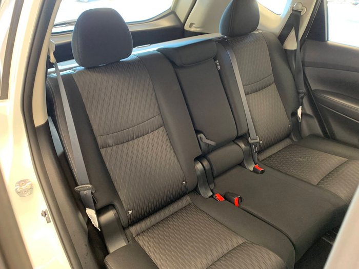 2019 NISSAN X-TRAIL ST 2WD