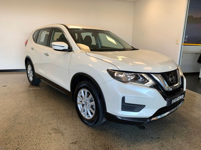 2019 NISSAN X-TRAIL ST 2WD