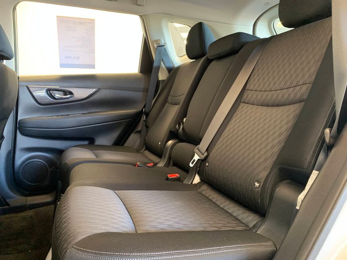 2019 NISSAN X-TRAIL ST 2WD