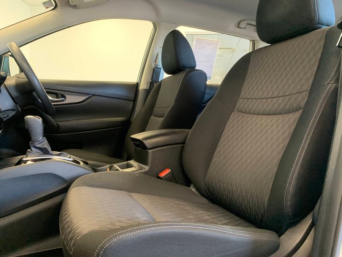 2019 NISSAN X-TRAIL ST 2WD