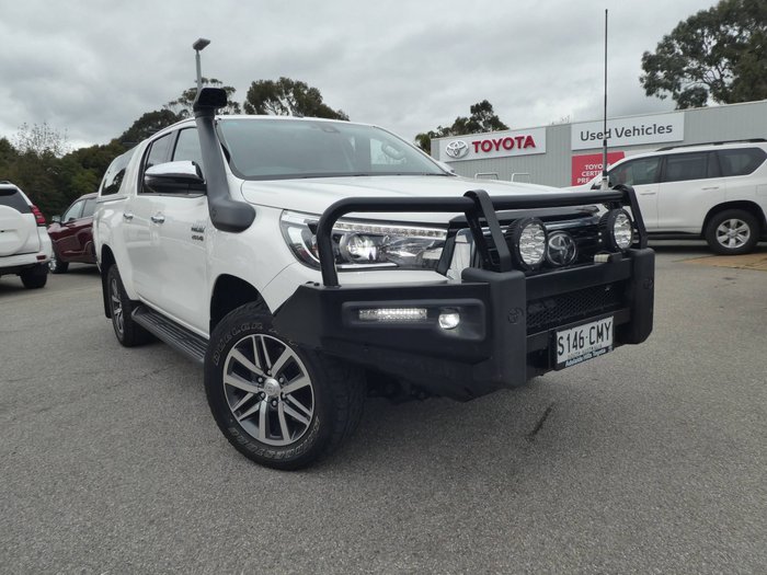 2019 Toyota Hilux 4x4 Hilux 4x4 SR5 2.8L T Diesel Automatic Double Cab 1Y46290 005