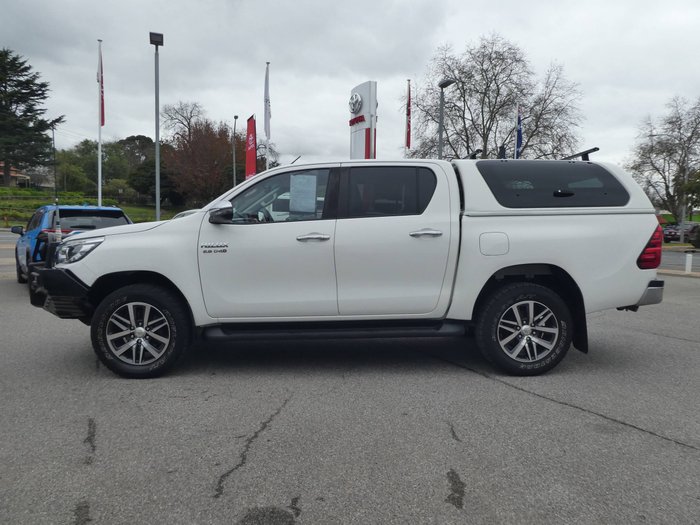 2019 Toyota Hilux 4x4 Hilux 4x4 SR5 2.8L T Diesel Automatic Double Cab 1Y46290 005