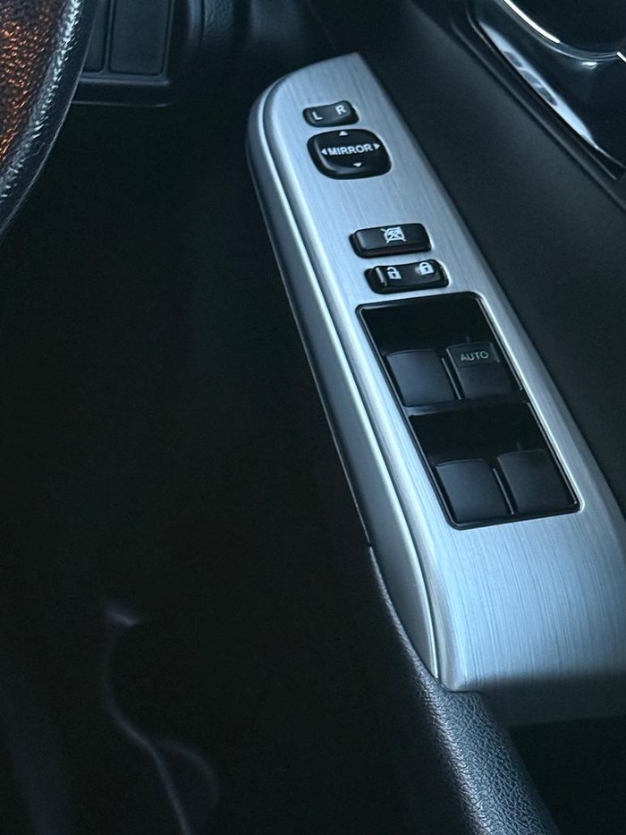 2015 Toyota Camry Atara S