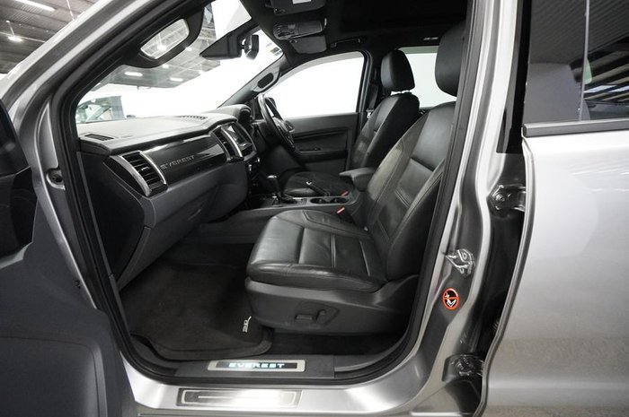 2017 Ford Everest Titanium