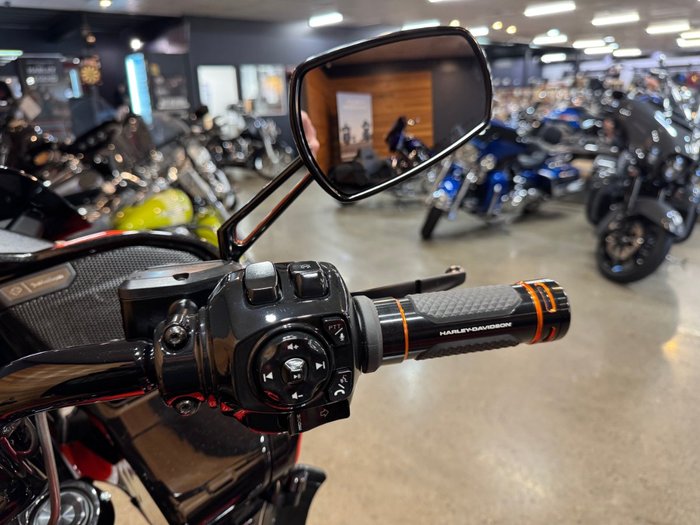 2024 Harley-davidson FLTRXSE CVO ROAD GLIDE (121) Orange