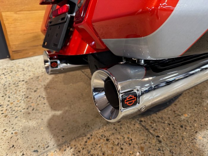 2024 Harley-davidson FLTRXSE CVO ROAD GLIDE (121) Orange