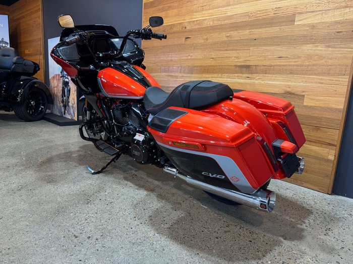 2024 Harley-davidson FLTRXSE CVO ROAD GLIDE (121) Orange
