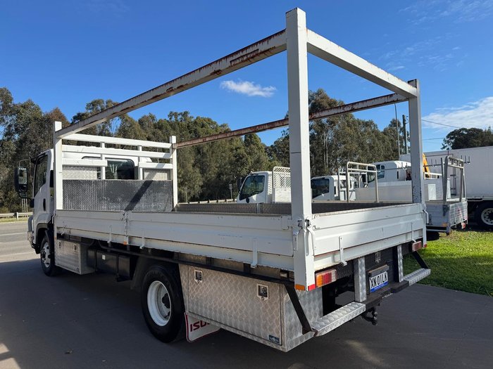 2009 Isuzu Frr 500 WHITE