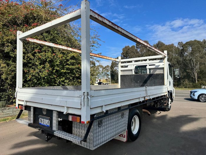 2009 Isuzu Frr 500 WHITE