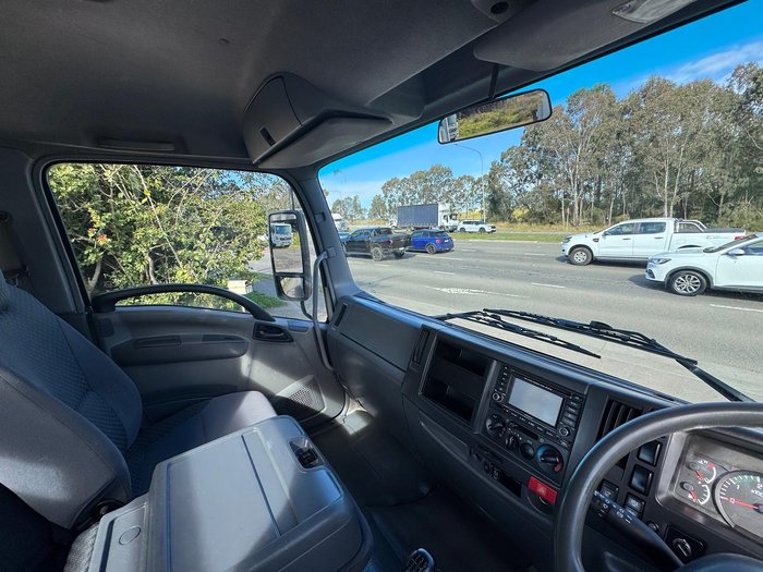 2009 Isuzu Frr 500 WHITE