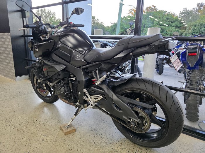 2017 Yamaha MT-10A BLACK
