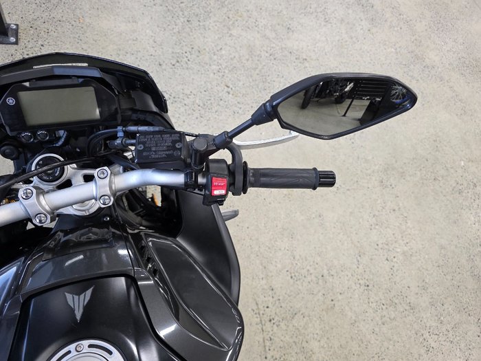 2017 Yamaha MT-10A BLACK