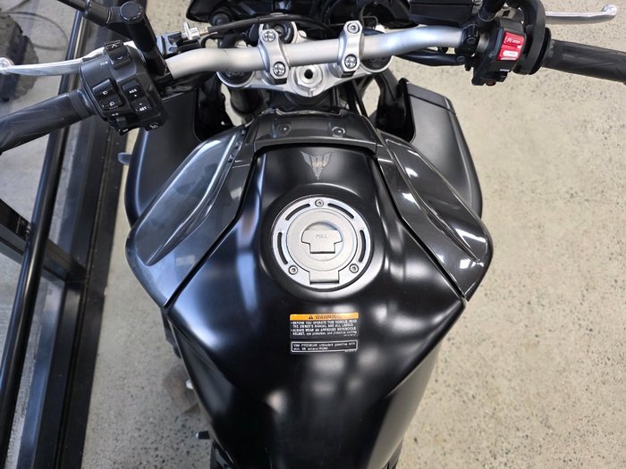 2017 Yamaha MT-10A BLACK