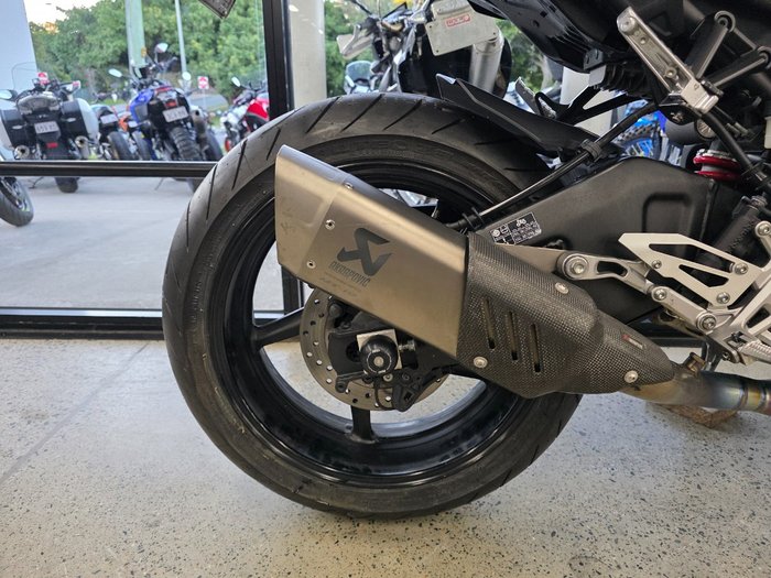 2017 Yamaha MT-10A BLACK