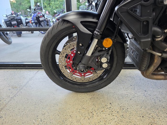 2017 Yamaha MT-10A BLACK
