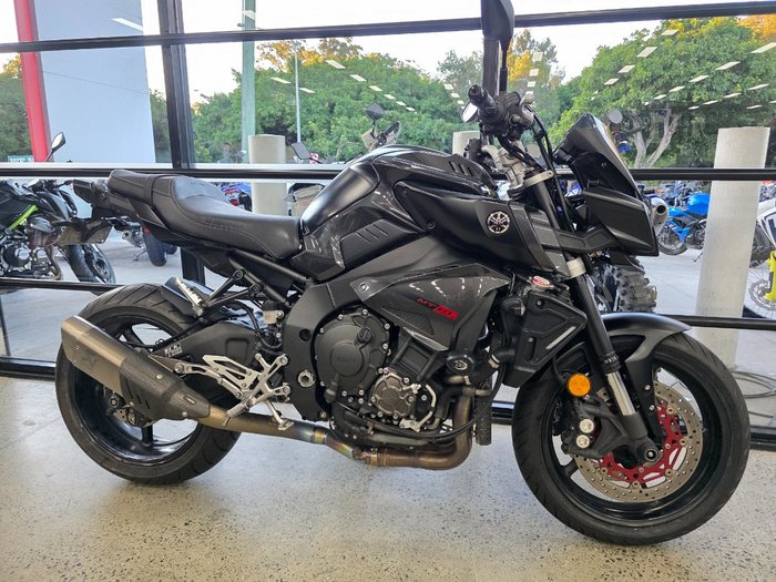 2017 Yamaha MT-10A BLACK