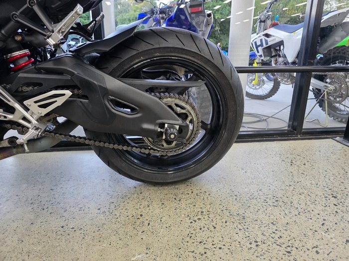 2017 Yamaha MT-10A BLACK