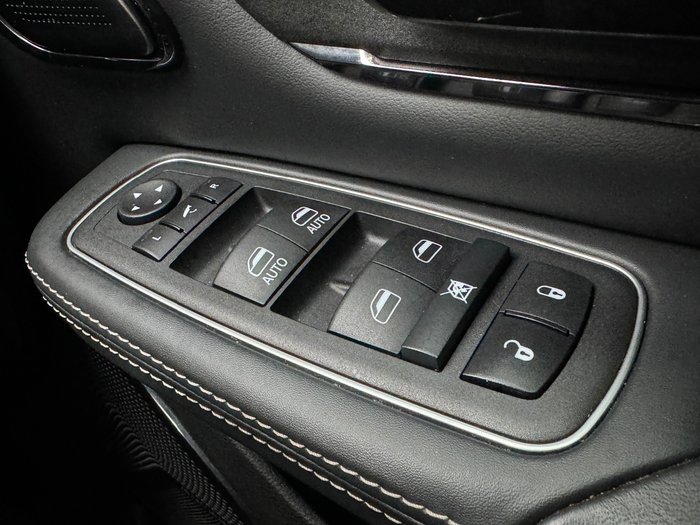 2023 RAM 1500 Limited RamBox