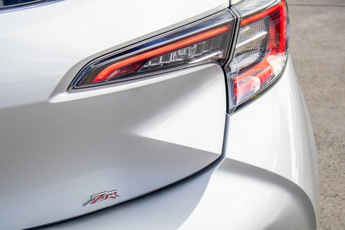 2018 Toyota Corolla ZR MZEA12R Silver Pearl