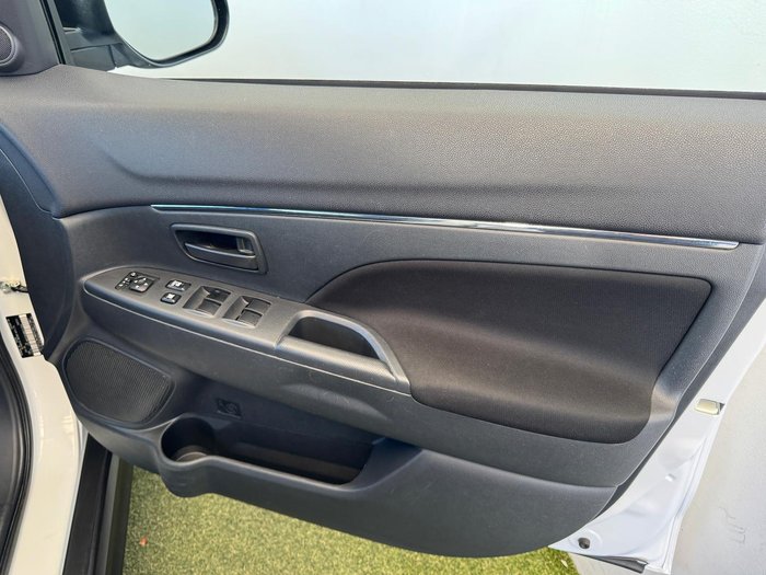 2021 Mitsubishi ASX ES