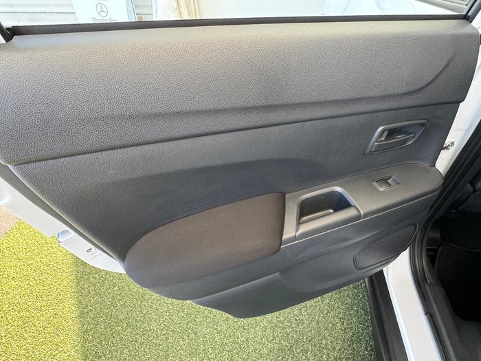 2021 Mitsubishi ASX ES