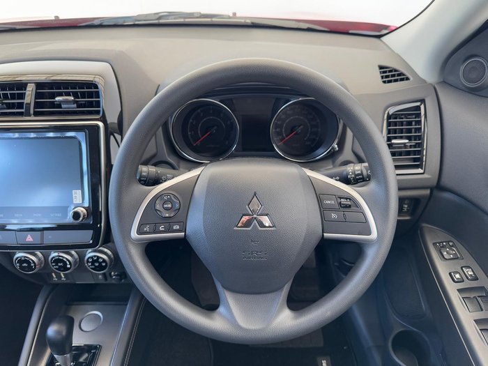 2024 Mitsubishi ASX ES