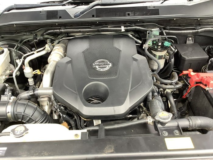 2022 Nissan Navara ST-X