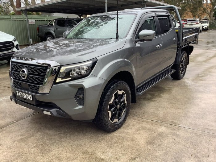 2022 Nissan Navara ST-X