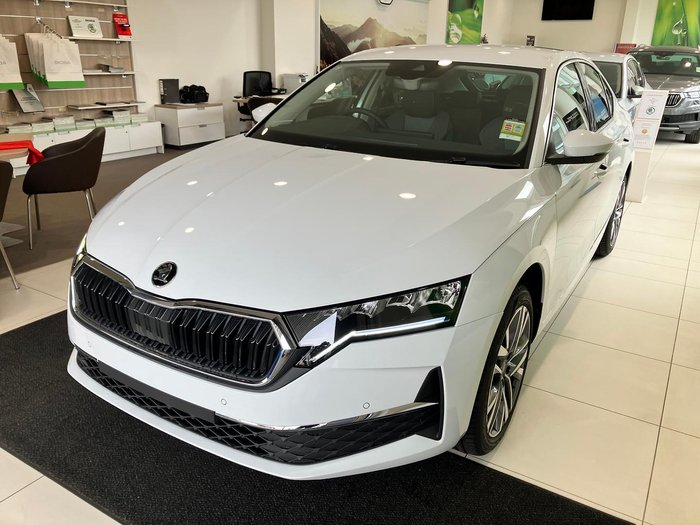 2025 SKODA Octavia 110TSI Select NX MY25 Moon White