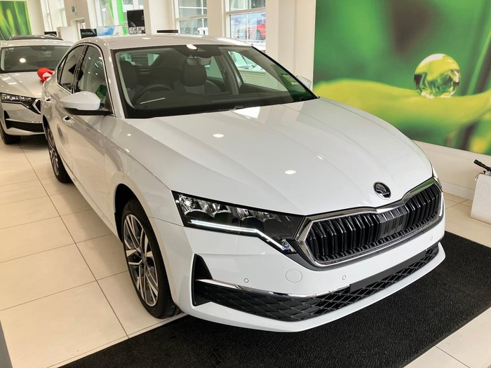 2025 SKODA Octavia 110TSI Select NX MY25 Moon White