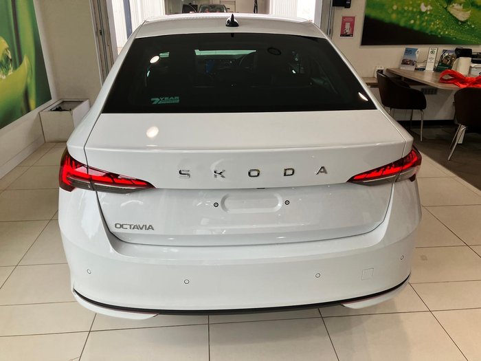 2025 SKODA Octavia 110TSI Select NX MY25 Moon White