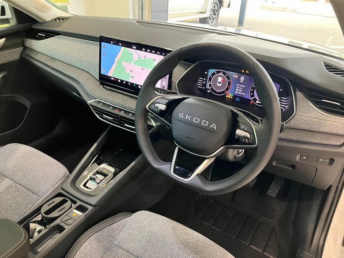 2025 SKODA Octavia 110TSI Select NX MY25 Moon White