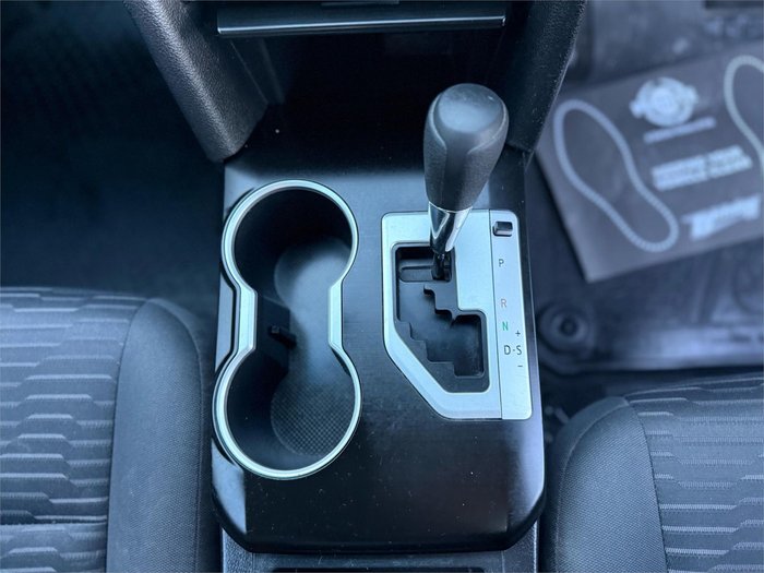 2016 Toyota Camry Altise