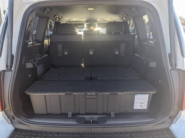2024 Toyota Landcruiser Prado VX