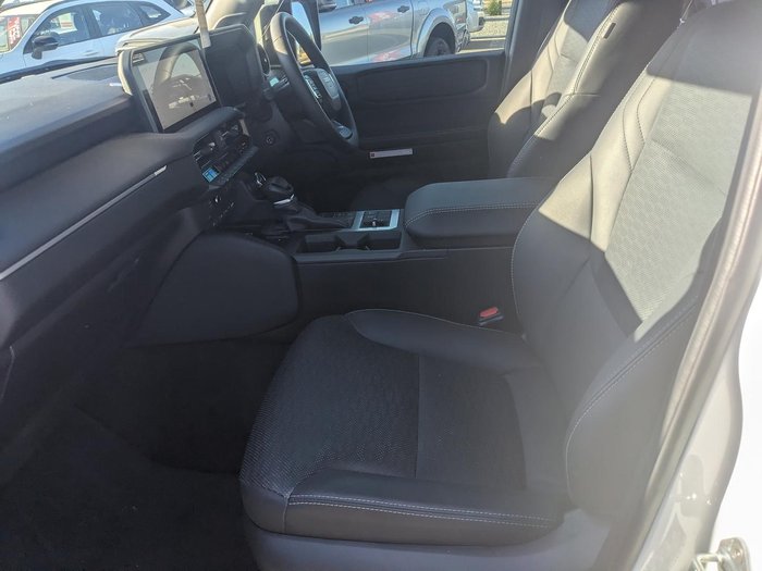 2024 Toyota Landcruiser Prado VX