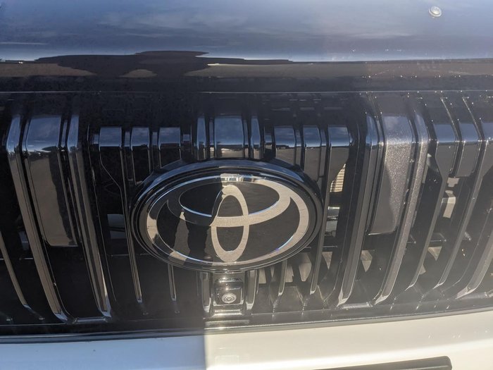 2024 Toyota Landcruiser Prado VX