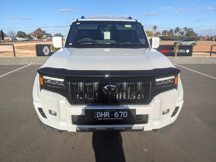 2024 Toyota Landcruiser Prado VX