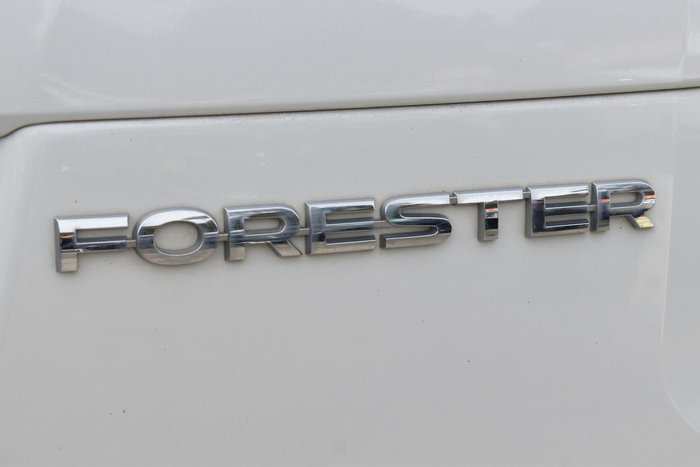 2017 Subaru Forester 2.5i-S S4 MY17 AWD Crystal White