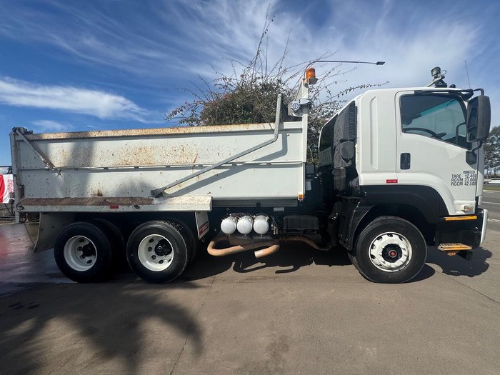 2015 Isuzu Fxz 1500 WHITE