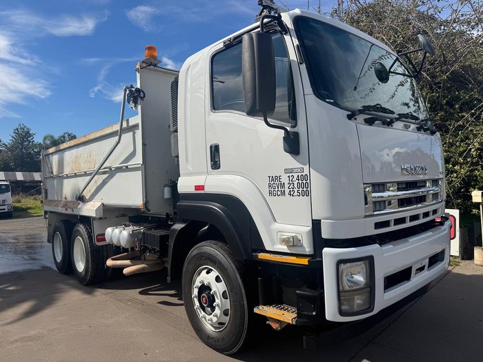 2015 Isuzu Fxz 1500 WHITE